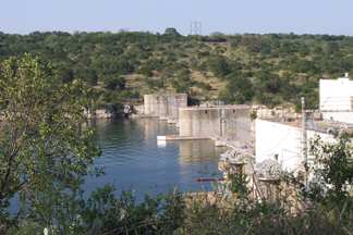 Max Starcke Dam
